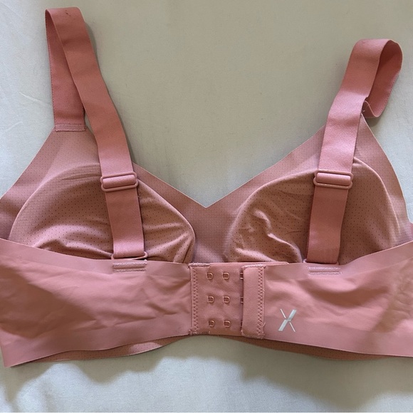 Knix Revolution Padded V-Neck Bra Pink/Blush Size 6/ DDD/F - Picture 3 of 6